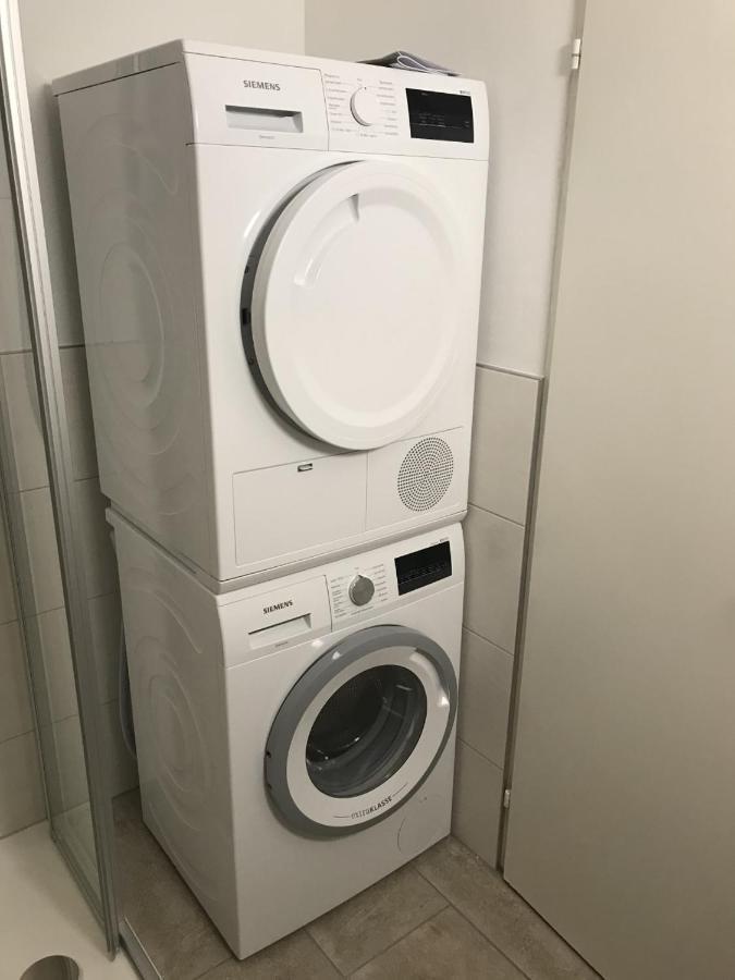 Schoenes Ferienappartment In Zell Am See: Zentral Gelegen Und Naehe Der Areitbahn Und Dem Zeller See Экстерьер фото